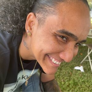 Meet your Posher, Maria